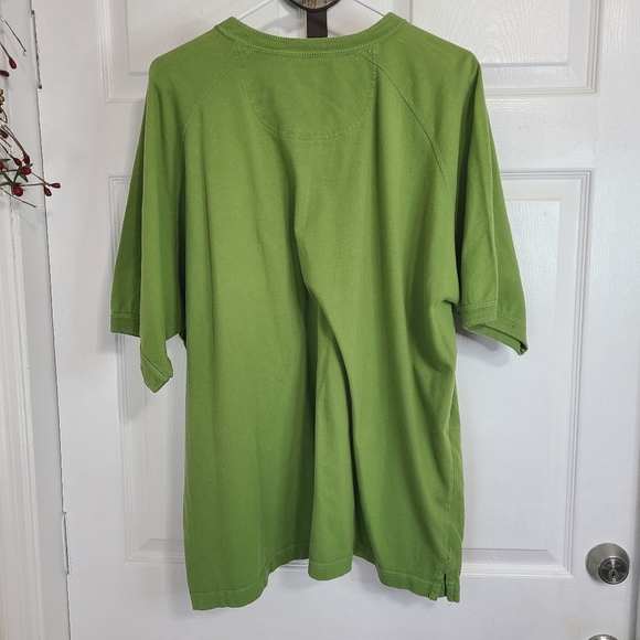 (1418) St. John's Bay Men's Classic 3 Button Short Sleeve Shirt, 2XL, Green - Picture 9 of 11